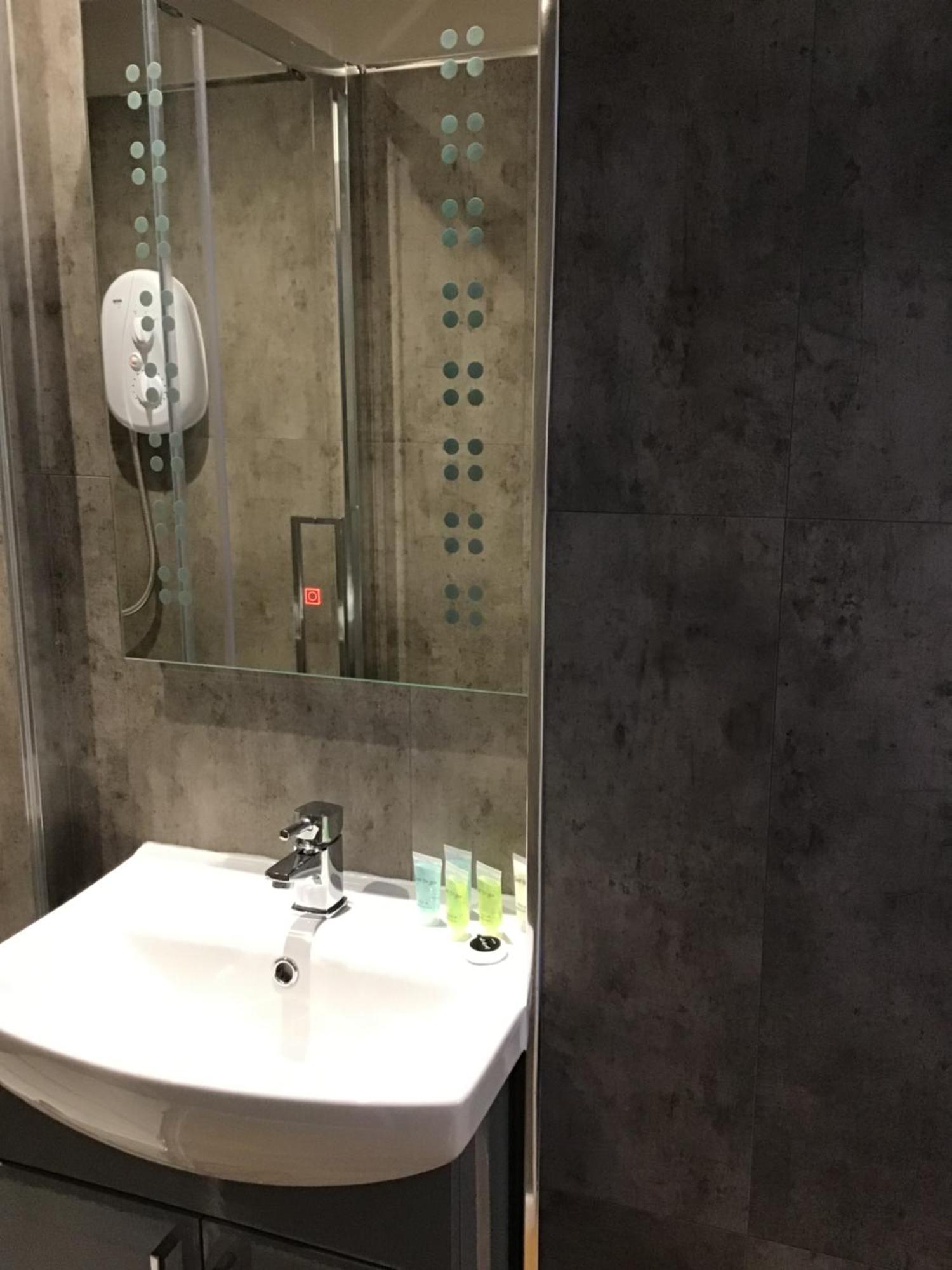 וויטבי Greystones Guesthouse מראה חיצוני תמונה
